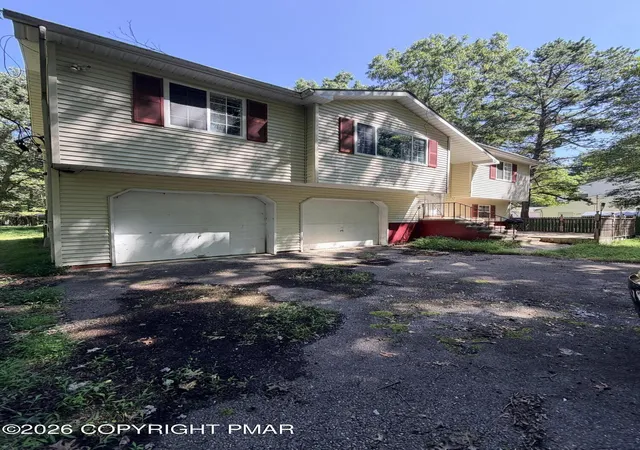 Photo 2 of Sale Pending at 343 Parker Trl, Albrightsville, PA 18210 | MLS# PM-144524 | Listing updated on 2026-09-13