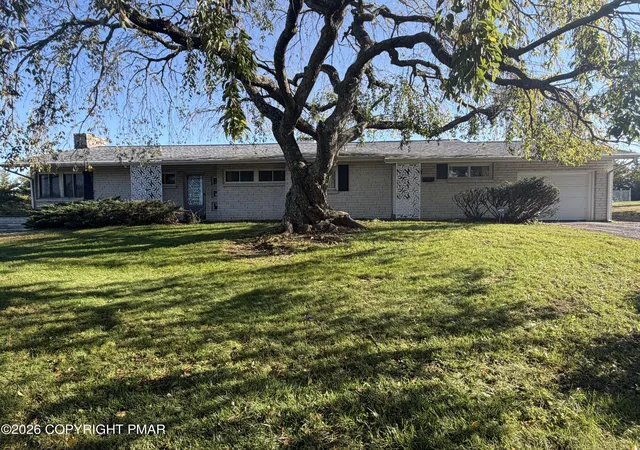 Photo 1 of Single family home for sale at 1016 Lindbergh Ave, Stroudsburg, PA 18360 | MLS# PM-144733 | Listing updated on 2026-10-18