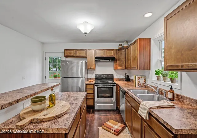 Photo 3 of Single family home for sale at 207 Game Ln, Blakeslee, PA 18610 | MLS# PM-144522 | Listing updated on 2026-09-05