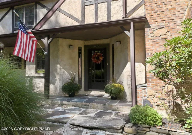 Photo 3 of Single family home for sale at 5719 Wildflower Cir, Stroudsburg, PA 18360 | MLS# PM-144545 | Listing updated on 2026-09-22