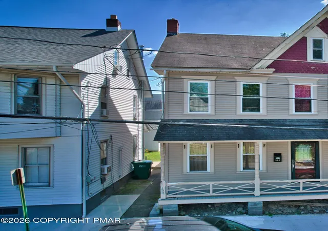 Photo 2 of Single family home for sale at 913 Sarah St, Stroudsburg, PA 18360 | MLS# PM-144568 | Listing updated on 2026-09-09