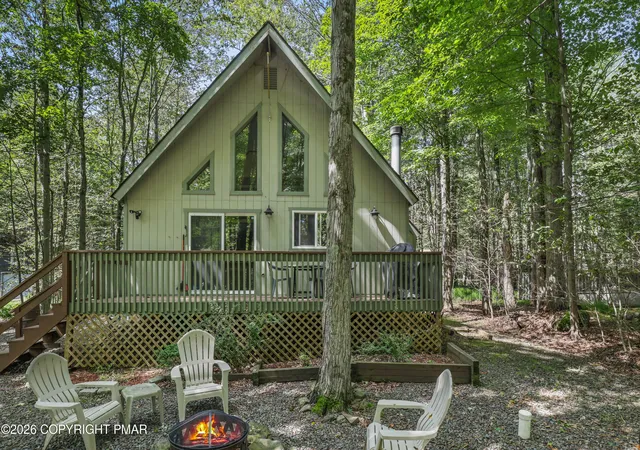 Photo 2 of Single family home for sale at 167 Wyomissing Dr, Pocono Lake, PA 18347 | MLS# PM-144533 | Listing updated on 2026-09-07