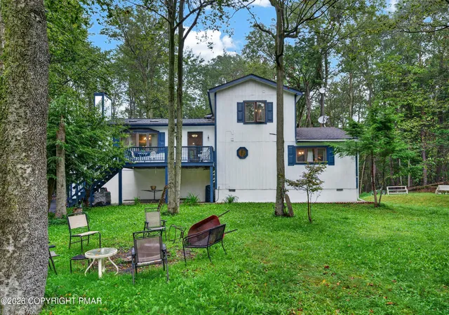 Photo 3 of Single family home for sale at 5112 Navajo Pl, Tobyhanna, PA 18466 | MLS# PM-144546 | Listing updated on 2026-09-09