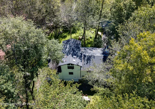Photo 3 of Single family home for sale at 5112 Navajo Pl, Tobyhanna, PA 18466 | MLS# PM-144546 | Listing updated on 2026-09-09