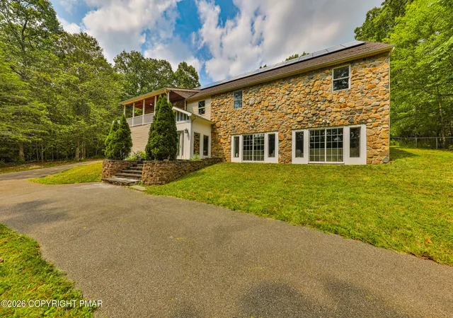 Photo 1 of Single family home for sale at 2153 Meadowlake Rd, Saylorsburg, PA 18353 | MLS# PM-144583 | Listing updated on 2026-10-06