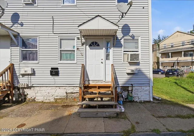 Photo 3 of Sale Pending at 306 Carver St, Plymouth, PA 18651 | MLS# PM-144556 | Listing updated on 2026-09-16