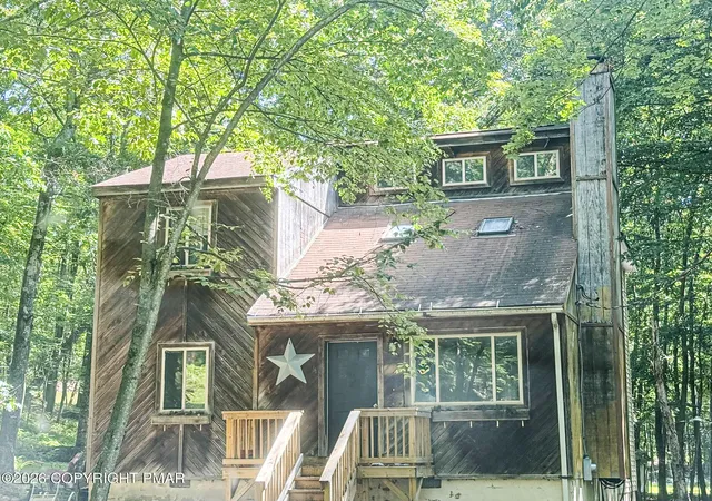 Photo 1 of Single family home for sale at 2174 Eagle Path, Bushkill, PA 18324 | MLS# PM-144551 | Listing updated on 2026-09-08