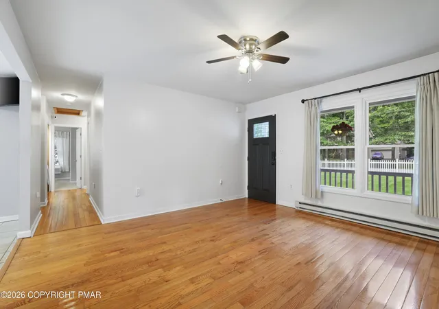 Photo 4 of Single family home for sale at 7 Flagstone Ln, East Stroudsburg, PA 18302 | MLS# PM-144565 | Listing updated on 2026-09-20