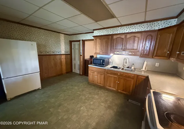 Photo 4 of Sale Pending at 26-28 N Green St, East Stroudsburg, PA 18301 | MLS# PM-144572 | Listing updated on 2026-09-10