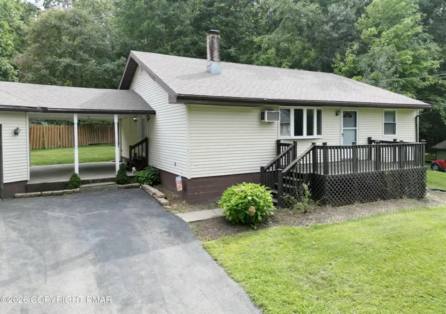 Photo 3 of Sale Pending at 126 Lilac Dr, East Stroudsburg, PA 18301 | MLS# PM-144575 | Listing updated on 2026-09-15