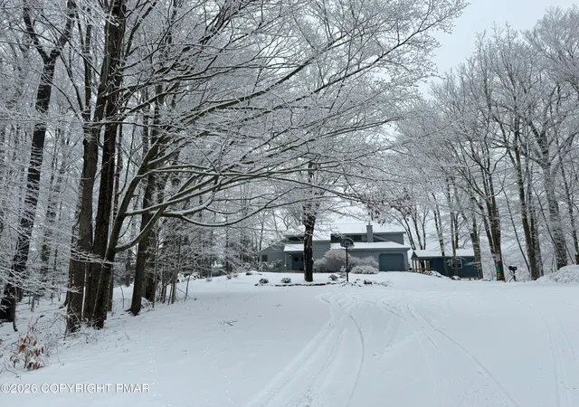 Photo 3 of Single family home for sale at 136 Birch Ledge Rd, Canadensis, PA 18325 | MLS# PM-144913 | Listing updated on 2026-10-09