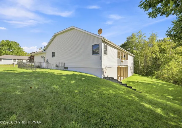Photo 4 of Single family home for sale at 304 6th Street, Forest City, PA 18421 | MLS# PM-144596 | Listing updated on 2026-10-04