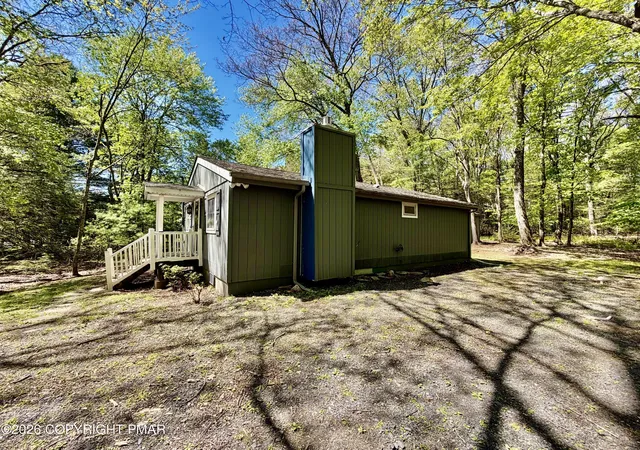 Photo 4 of Sale Pending at 687 Dotters Cor Rd, Kunkletown, PA 18058 | MLS# PM-144595 | Listing updated on 2026-10-01