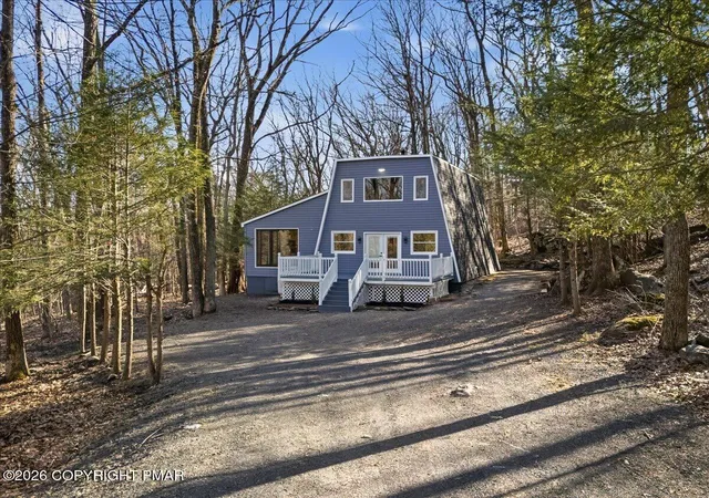 Photo 1 of Single family home for sale at 3257 Trafalgar Ave, East Stroudsburg, PA 18302 | MLS# PM-144612 | Listing updated on 2026-09-10