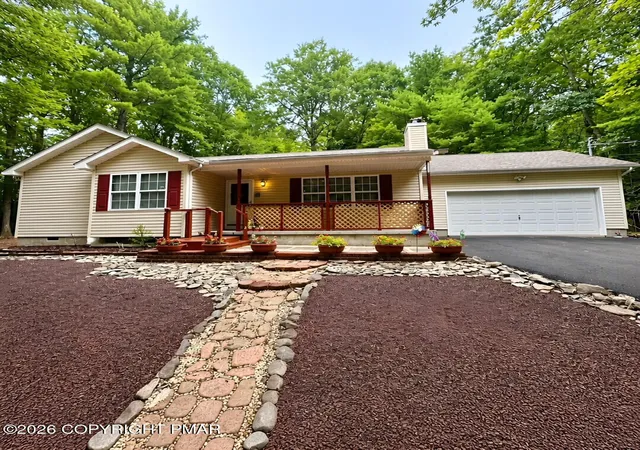 Photo 1 of Single family home for sale at 2733 Aspen Way, Saylorsburg, PA 18353 | MLS# PM-144668 | Listing updated on 2026-09-20