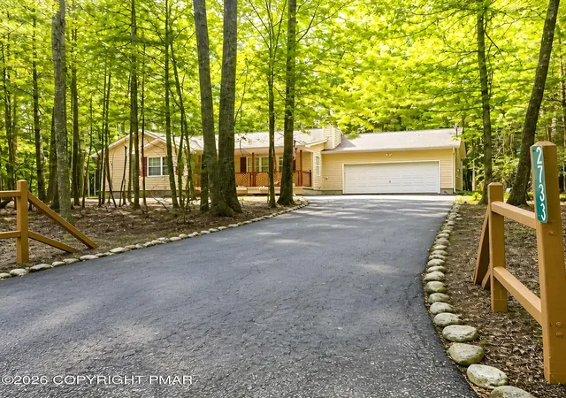 Photo 3 of Single family home for sale at 2733 Aspen Way, Saylorsburg, PA 18353 | MLS# PM-144668 | Listing updated on 2026-09-20