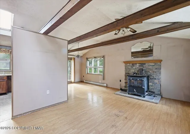 Photo 2 of Single family home for sale at 129 Amos Cir, Bushkill, PA 18324 | MLS# PM-144656 | Listing updated on 2026-09-11