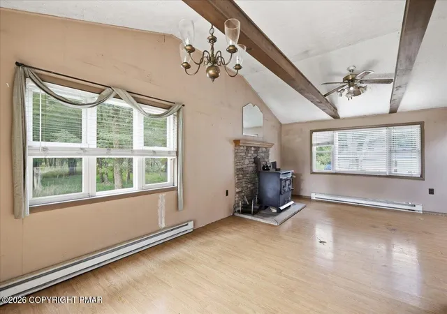 Photo 3 of Single family home for sale at 129 Amos Cir, Bushkill, PA 18324 | MLS# PM-144656 | Listing updated on 2026-09-11