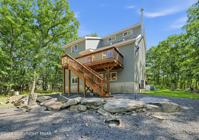 Single family home for sale at 225 Whippoorwill Dr, Bushkill, PA 18324 | MLS# PM-144639