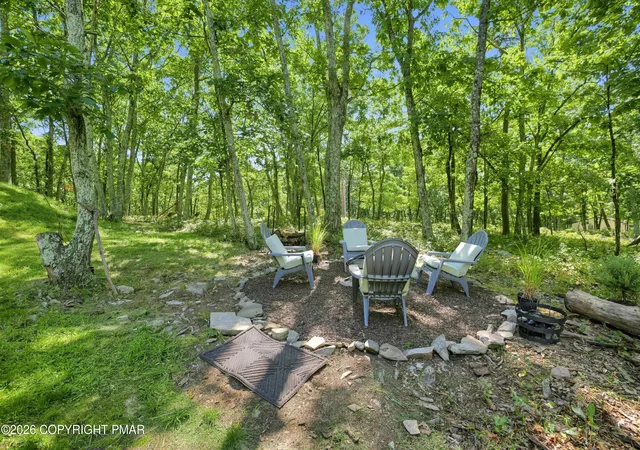 Photo 29 of Single family home for sale at 225 Whippoorwill Dr, Bushkill, PA 18324 | MLS# PM-144639 | Listing updated on 2026-09-11