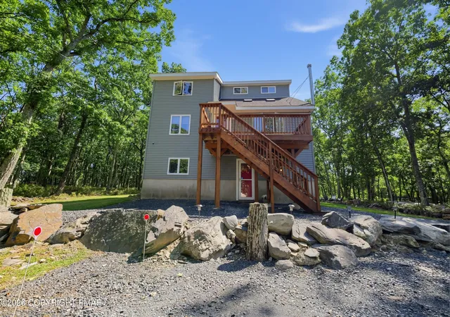 Photo 1 of Single family home for sale at 225 Whippoorwill Dr, Bushkill, PA 18324 | MLS# PM-144639 | Listing updated on 2026-09-11