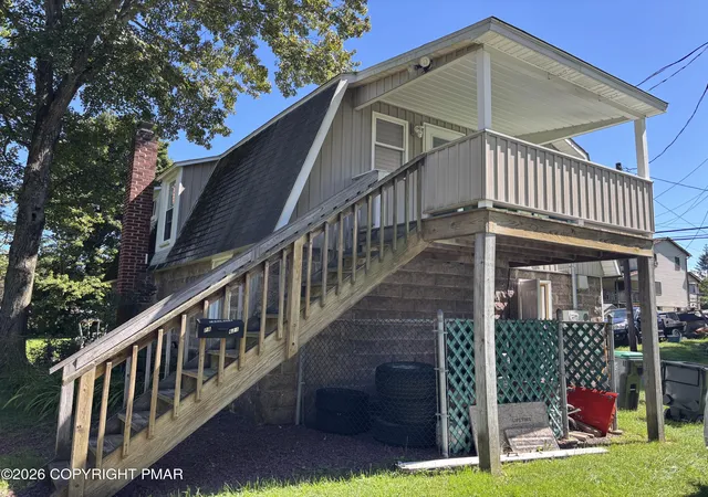 Single family home for sale at 621 Hemlock St, White Haven, PA 18661 | MLS# PM-144674