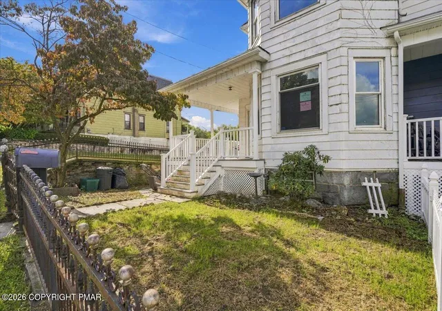 Photo 3 of Single family home for sale at 141 Broad St, Pittston, PA 18640 | MLS# PM-144662 | Listing updated on 2026-09-11
