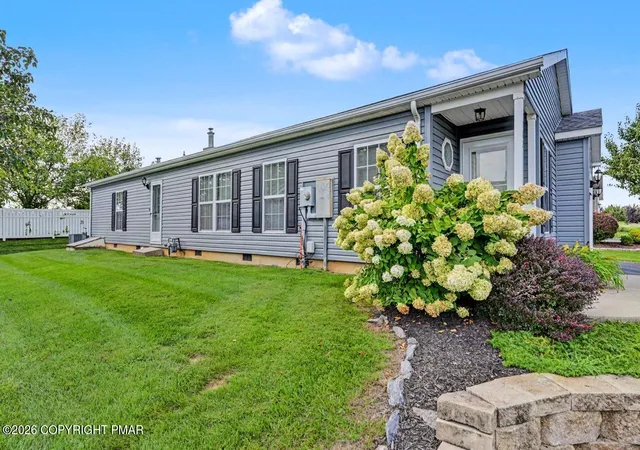 Photo 2 of Manufactured home for sale at 782 Biltmore Ave, Easton, PA 18040 | MLS# PM-144684 | Listing updated on 2026-09-13