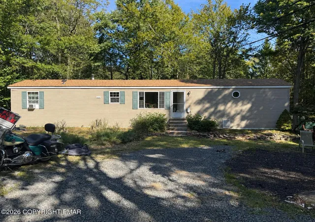 Photo 2 of Sale Pending at 49 Mohican Path, Gouldsboro, PA 18424 | MLS# PM-144685 | Listing updated on 2026-10-21