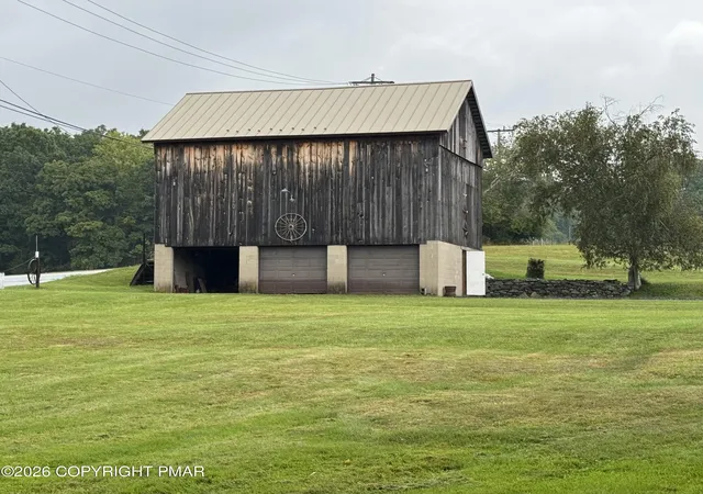 Single family home for sale at 458 Briscoe Mountain Rd, Dingmans Ferry, PA 18328 | MLS# PM-144896