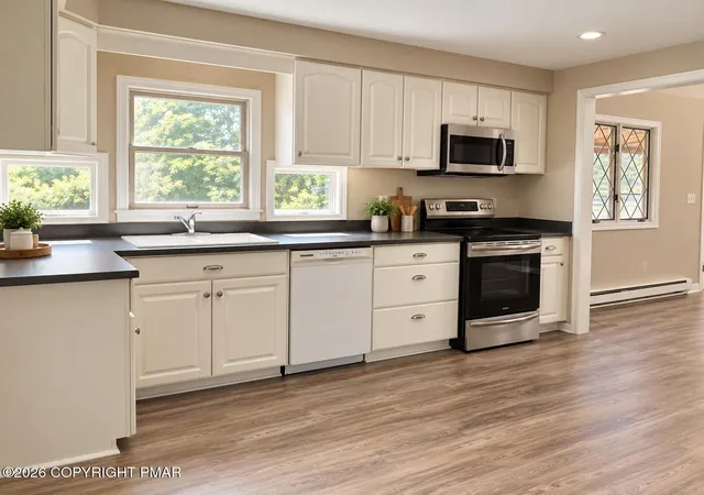 Photo 2 of Single family home for sale at 3171 Chippewa Trl, Albrightsville, PA 18210 | MLS# PM-144690 | Listing updated on 2026-10-06