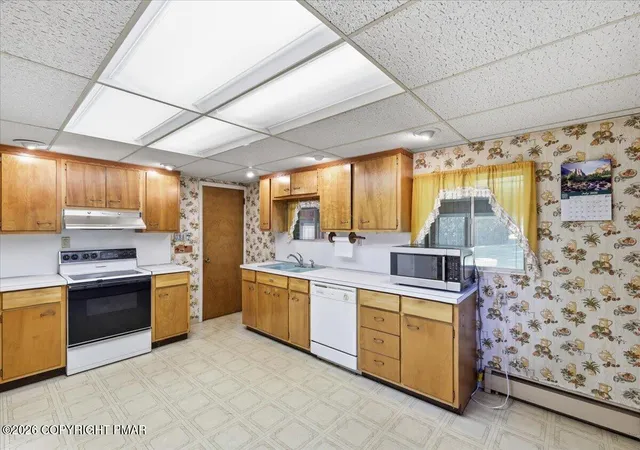 Photo 3 of Sale Pending at 1235 Oakwood Dr, Bethlehem, PA 18017 | MLS# PM-144734 | Listing updated on 2026-10-23