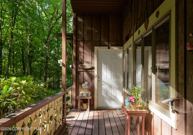 Photo 4 of Single family home for sale at 1914 Donalds Rd, Effort, PA 18330 | MLS# PM-145616 | Listing updated on 2026-10-19