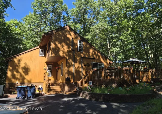 Photo 1 of Single family home for sale at 1111 Kensington Dr, East Stroudsburg, PA 18301 | MLS# PM-144798 | Listing updated on 2026-09-18