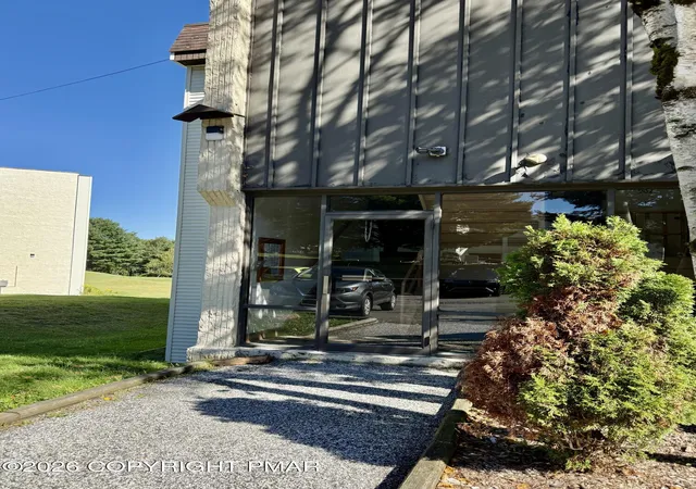 Photo 1 of Condo for sale at 139 Foxfire Dr #APT 301, Mount Pocono, PA 18344 | MLS# PM-144770 | Listing updated on 2026-10-11