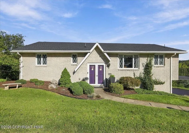 Photo 1 of Single family home for sale at 7121 Kingstead Dr, Slatington, PA 18080 | MLS# PM-144755 | Listing updated on 2026-10-06