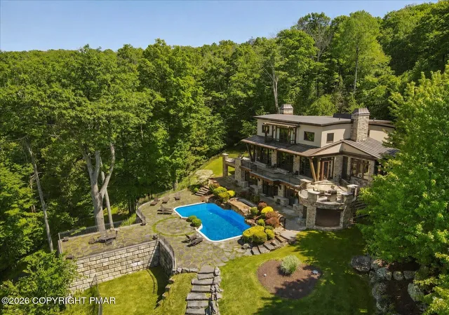 Photo 2 of Mansion for sale at 165 Pennwood Dr, Greentown, PA 18426 | MLS# PM-144772 | Listing updated on 2026-09-21