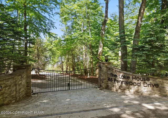 Photo 3 of Mansion for sale at 165 Pennwood Dr, Greentown, PA 18426 | MLS# PM-144772 | Listing updated on 2026-09-21
