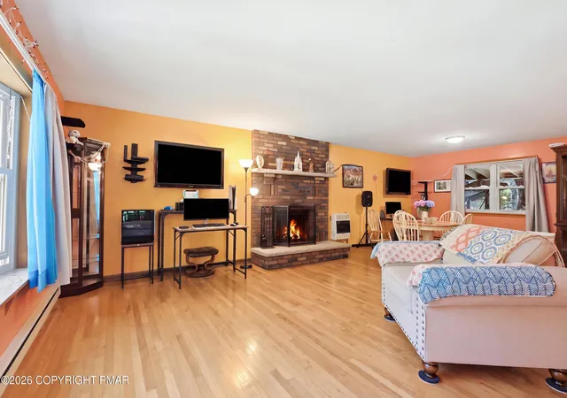 Photo 3 of Single family home for sale at 8466 Bumble Bee Way, Tobyhanna, PA 18466 | MLS# PM-144871 | Listing updated on 2026-10-21