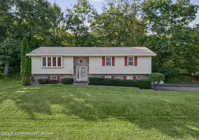 Photo 1 of Sale Pending at 55 Charlwood Dr, Freeland, PA 18224 | MLS# PM-144869 | Listing updated on 2026-10-05