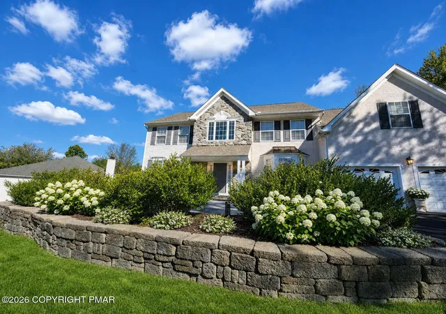 Photo 3 of Single family home for sale at 2347 Snapdragon Point, East Stroudsburg, PA 18301 | MLS# PM-144876 | Listing updated on 2026-10-15