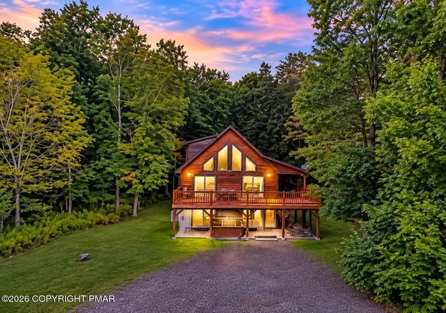Photo 1 of Single family home for sale at 275 Hillary Dr W, Freeland, PA 18224 | MLS# PM-145259 | Listing updated on 2026-10-06