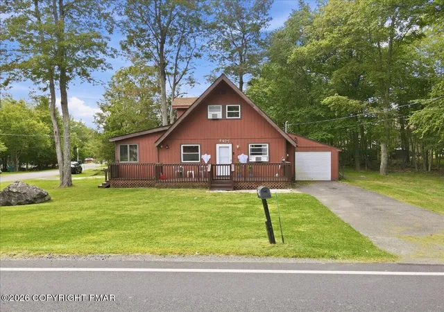 Photo 2 of Single family home for sale at 593 Country Pl Dr, Tobyhanna, PA 18466 | MLS# PM-144868 | Listing updated on 2026-09-18