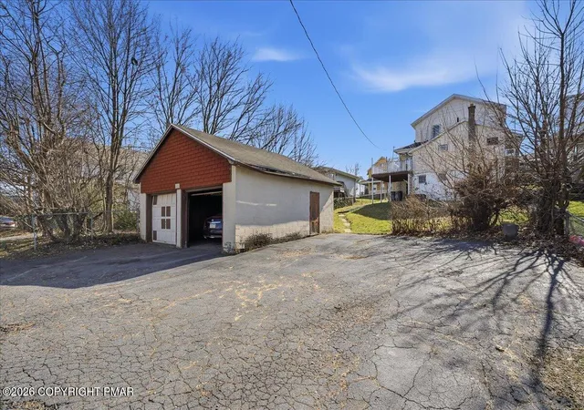Photo 2 of Sale Pending at 910-912 Hampton St, Scranton, PA 18504 | MLS# PM-144861 | Listing updated on 2026-09-29