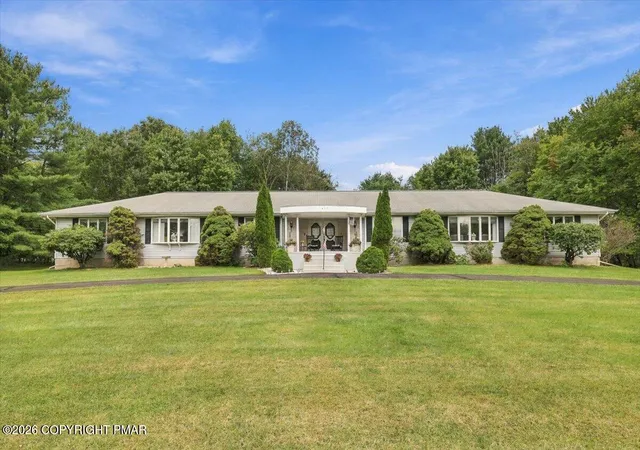 Photo 1 of Single family home for sale at 612 Sunlite Ln, Stroudsburg, PA 18360 | MLS# PM-145057 | Listing updated on 2026-09-25