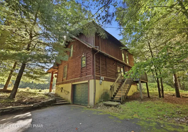 Photo 2 of Sale Pending at 3130 Stony Run Ln, Cresco, PA 18326 | MLS# PM-144910 | Listing updated on 2026-09-25