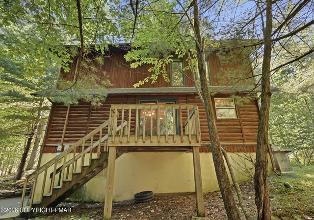 Photo 3 of Sale Pending at 3130 Stony Run Ln, Cresco, PA 18326 | MLS# PM-144910 | Listing updated on 2026-09-25
