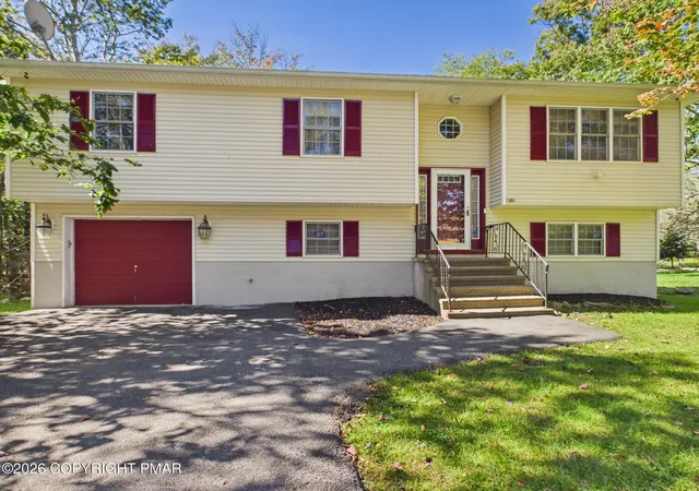 Single family home for sale at 5064 Carol Ter, Tobyhanna, PA 18466 | MLS# PM-144902