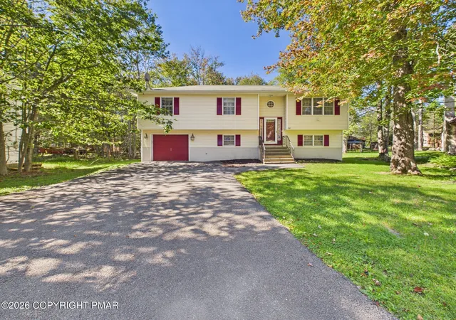 Photo 2 of Single family home for sale at 5064 Carol Ter, Tobyhanna, PA 18466 | MLS# PM-144902 | Listing updated on 2026-10-20