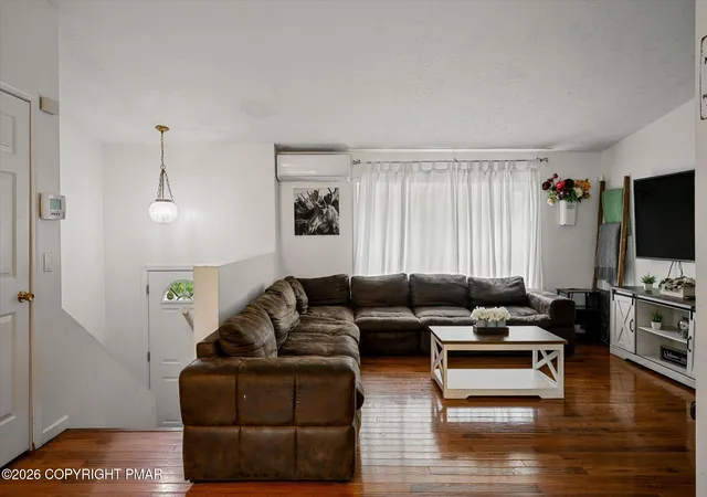Photo 2 of Sale Pending at 7571 Eagle Rock Dr, Tobyhanna, PA 18466 | MLS# PM-145166 | Listing updated on 2026-10-08